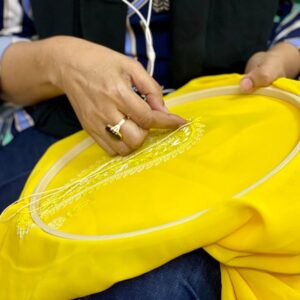 Personalización de Ropa (Bordado/Parches)